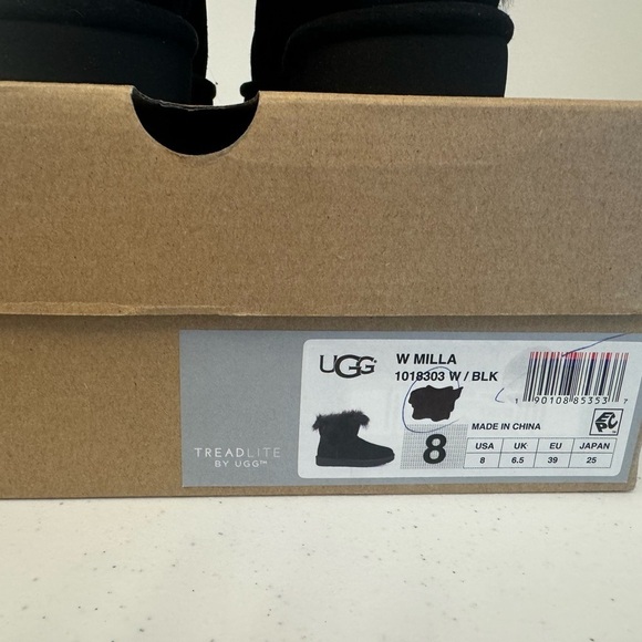 Women’s UGG ankle booties size 8 US. Milla black - Picture 3 of 8
